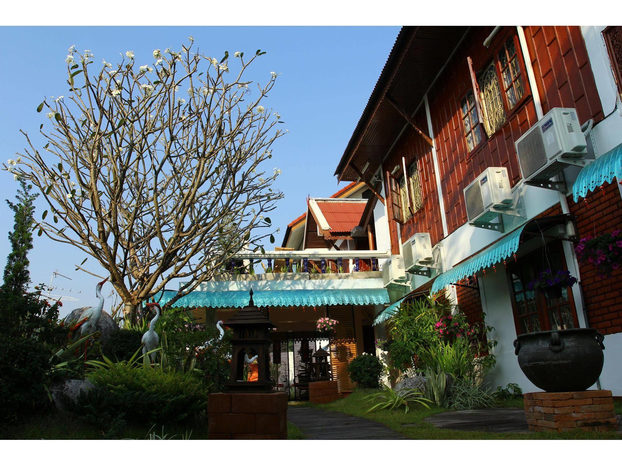 Grand Lanna Hotel Τσιάνγκ Μάι Εξωτερικό φωτογραφία